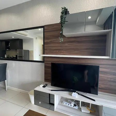 Encorp Marina, 2 Bedroom With Bathtub, 6 Pax, 5Mins To Legoland Nusajaya  Exterior photo