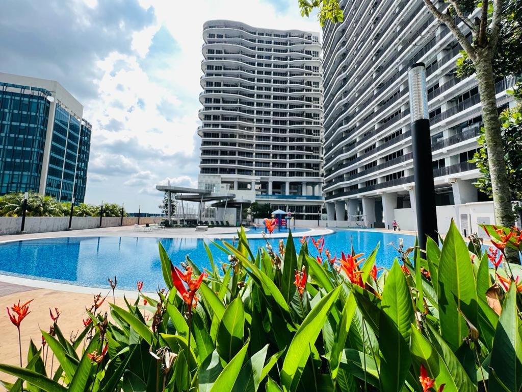Encorp Marina, 2 Bedroom With Bathtub, 6 Pax, 5mins To Legoland * Nusajaya (Iskandar Puteri)