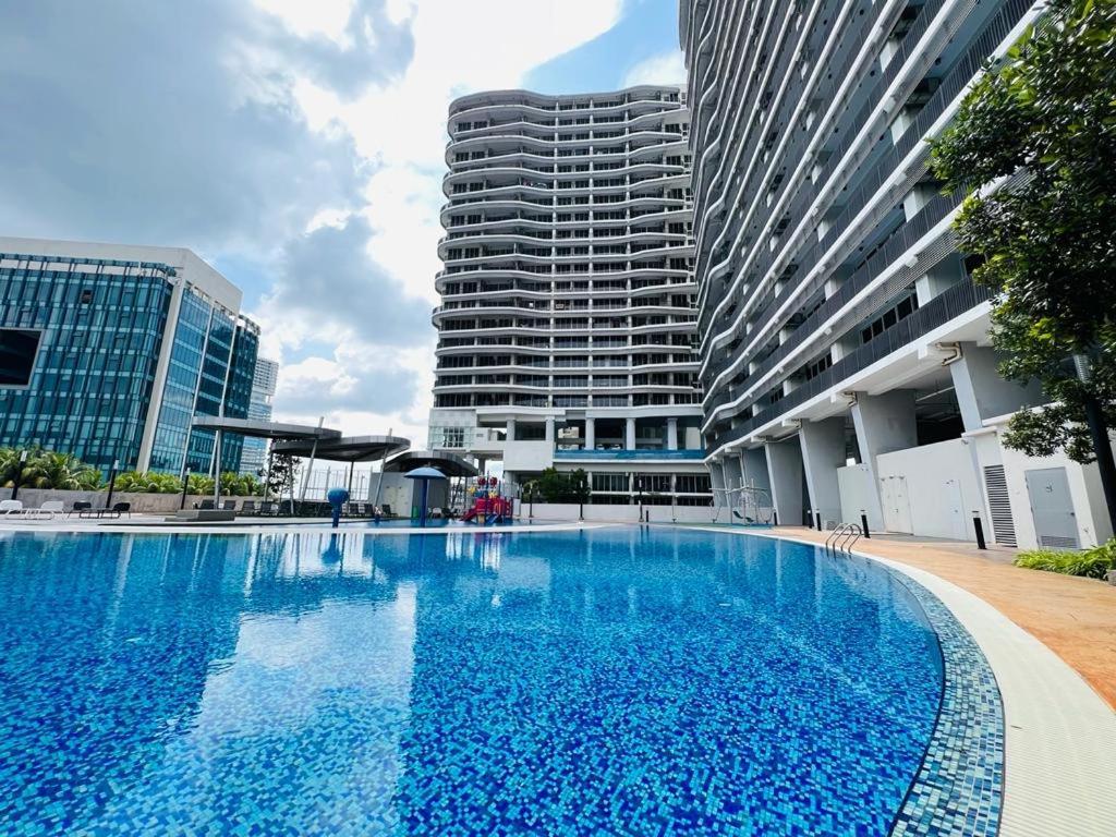 Apartment Encorp Marina, 2 Bedroom With Bathtub, 6 Pax, 5mins To Legoland *